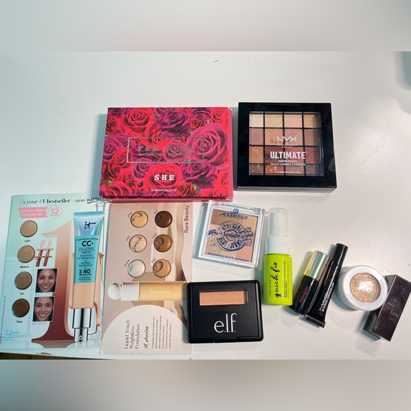 Makeup bundle set - Picture 3 of 7